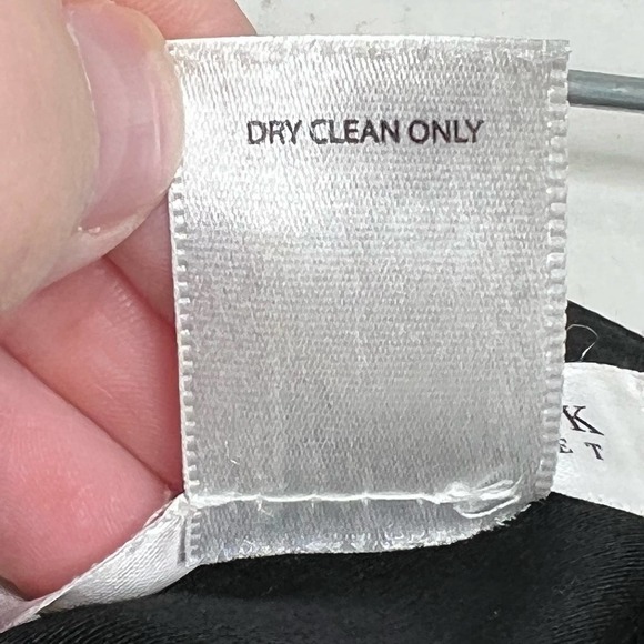 White House Black Market Embroidered Cotton Flare Skirt Sz 10 - Picture 4 of 4